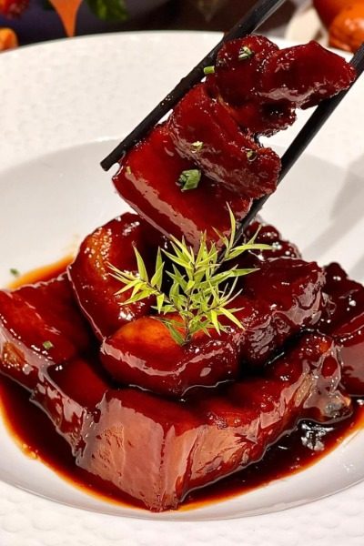 Authentic Shanghai Cuisine: Braised Pork in Brown Sauce.