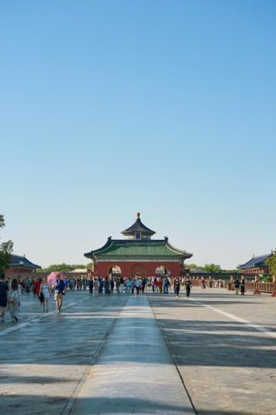 The Danbi Bridge is quite large, and there are many tourists strolling on it.