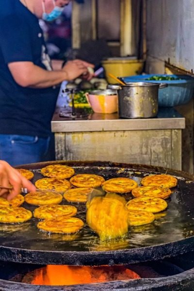 Authentic Shanghai Cuisine: Pancake with Scallion Oil.