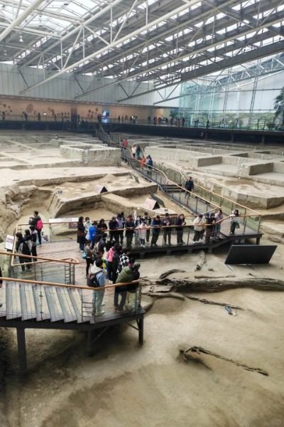 The Relics Hall of the Jinsha Site Museum, one of the Chengdu attractions.