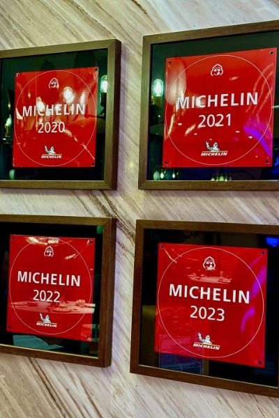 Yongfu Xiaoxian (Lujiazui Center Location) has received numerous Michelin honors.