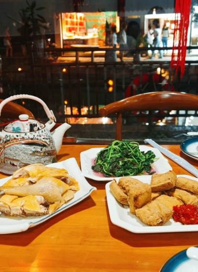 Dishes at Hongde Restaurant in Shanghai.