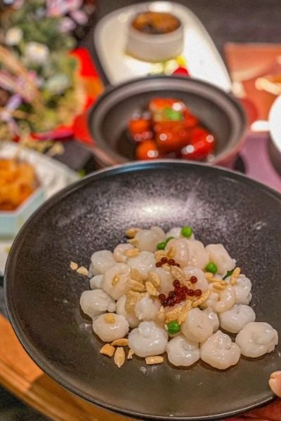 Authentic Shanghai Cuisine: Sautéed Shelled Shrimps.