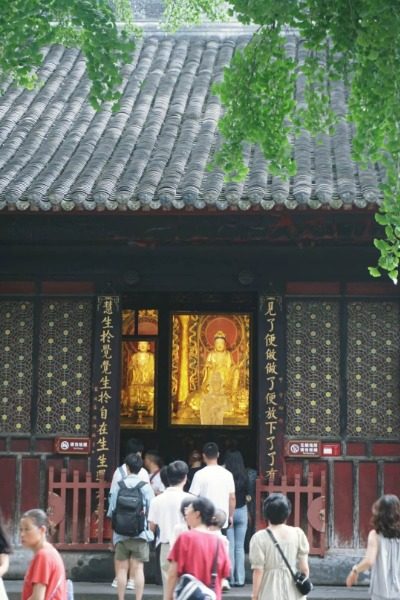 Inside Chengdu Wenshu Monastery, there is an idol of Manjushri Bodhisattva.