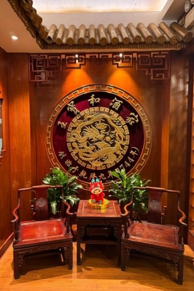 Authentic Shanghai Cuisine: Wang Bao He Restaurant (Huangpu Branch) - A Time-Honored Brand.